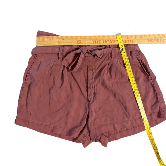 Abercrombie & Fitch Lyocell Mauve Paper Bag Shorts Size Large - Picture 2 of 5